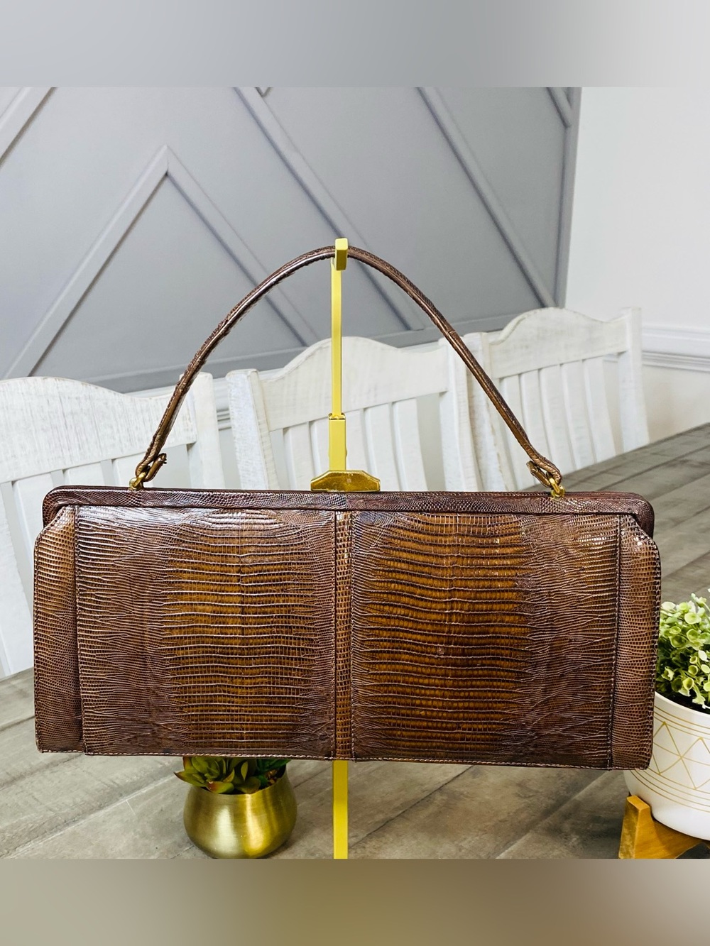 Vintage Palizzio Tegu Lizard Brown Rigid Rectangle Frame 1950s - 1960s Handbag
